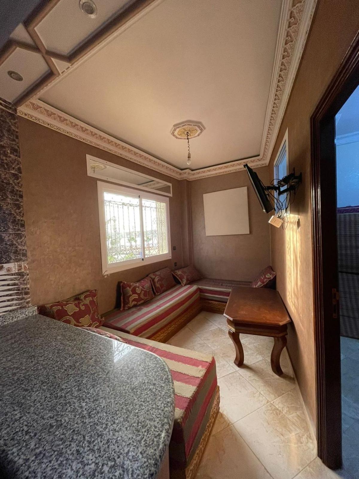 Appartement El Hichou 1 Ksar Sghir Rum bild